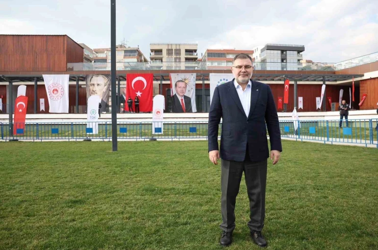 AK Parti İzmir İl Başkanı Saygılı: "AK Parti laf değil, eser üretir" 