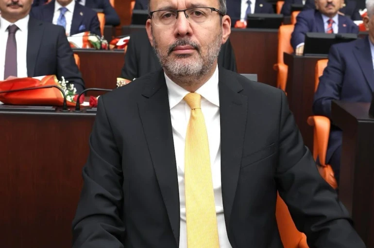 AK Parti İzmir Milletvekili Dr. Mehmet Kasapoğlu: "Yeni yasama yılımız hayırlı olsun" 
