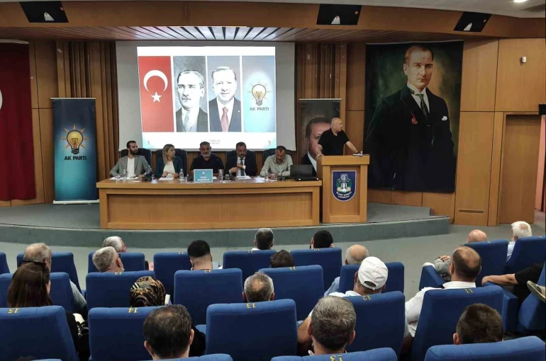 AK Parti Milletvekili Gider: "Biz suç işleyeni ihraç ederiz kahraman ilan etmeyiz" 