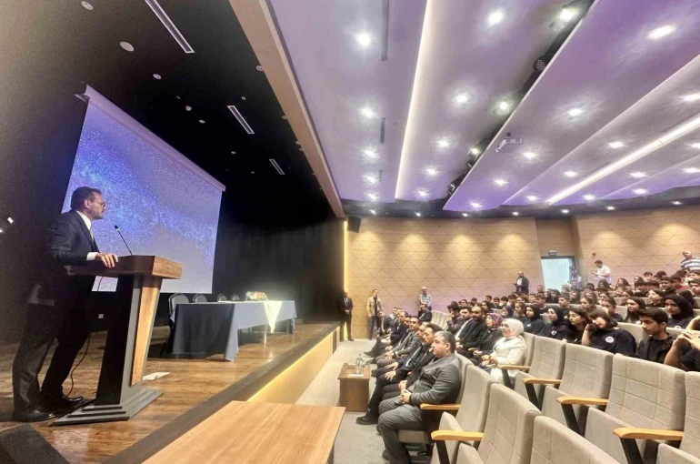 AK Parti MKYK Üyesi Ünal: "İtiraf eden CHP, çalan, yargılanan CHP’li, bunun AK Parti ile ne alakası var?" 