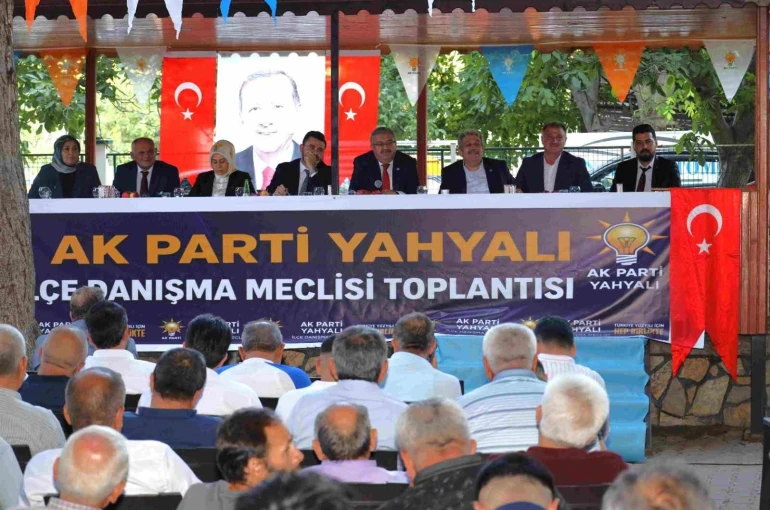 AK Parti Yahyalı İlçe Başkanı Sarıçiçek: "Bizler bu yola koltuk sevdasıyla değil, hizmet sevdasıyla çıktık"