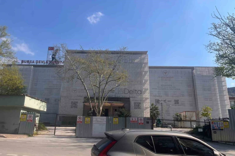 AK Partili Özen: "Bursa’da hiçbir sağlık kuruluşunun satışı söz konusu değil" 