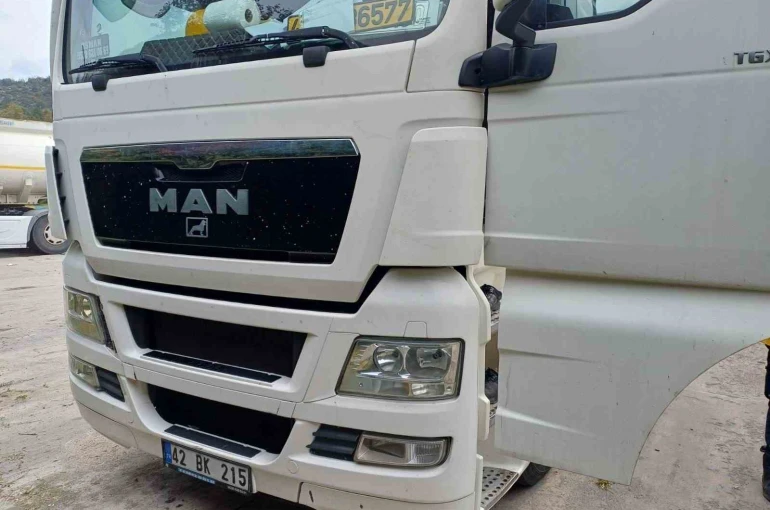 Akaryakıt istasyonunda şüpheli ölüm 