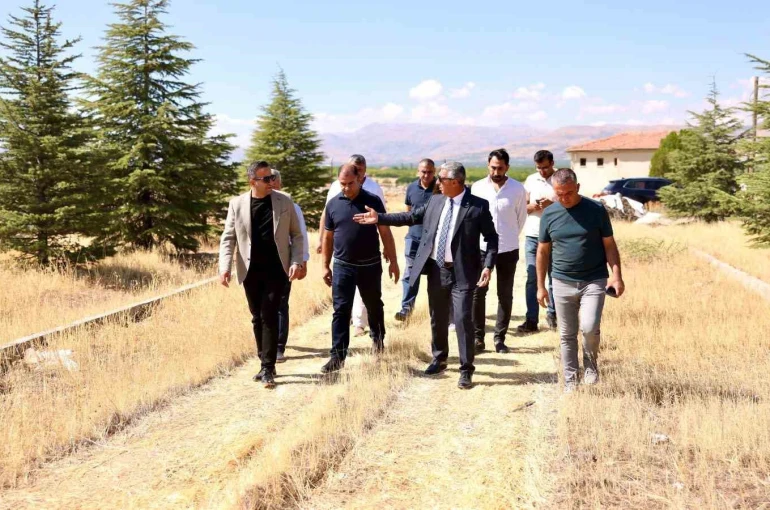 Akçadağ’da yeni mezarlık alanı için çalışmalar başlatıldı 