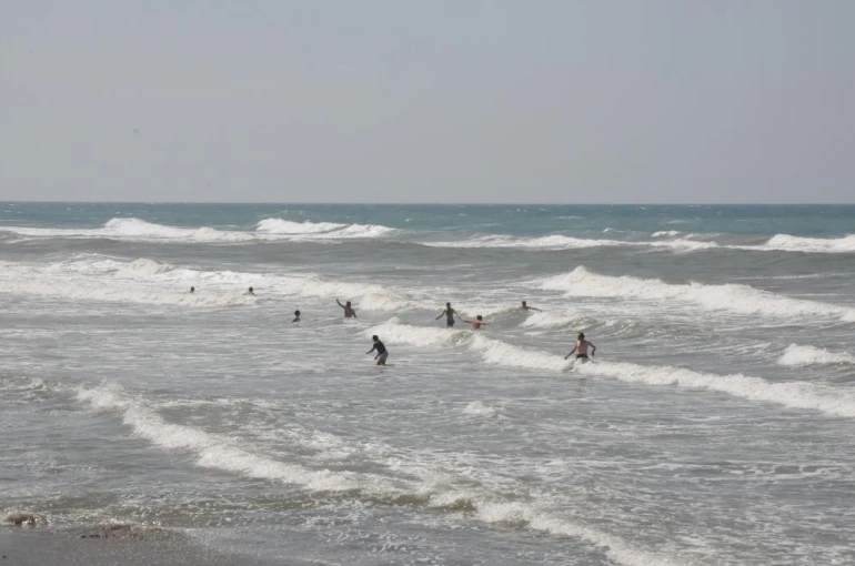 Akçakoca’da denize girmek yasaklandı 