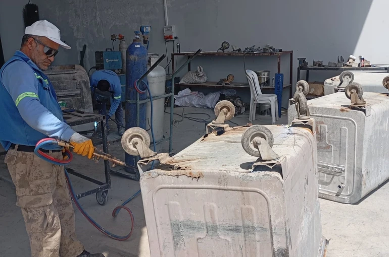 Akdeniz Belediyesi üretiyor, onarıyor, tasarruf sağlıyor 