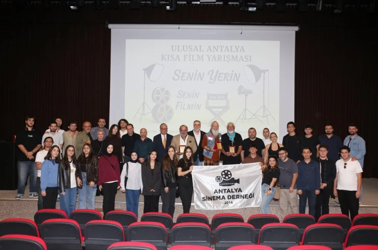 Akdeniz Üniversitesi’nde sinema söyleşisi 
