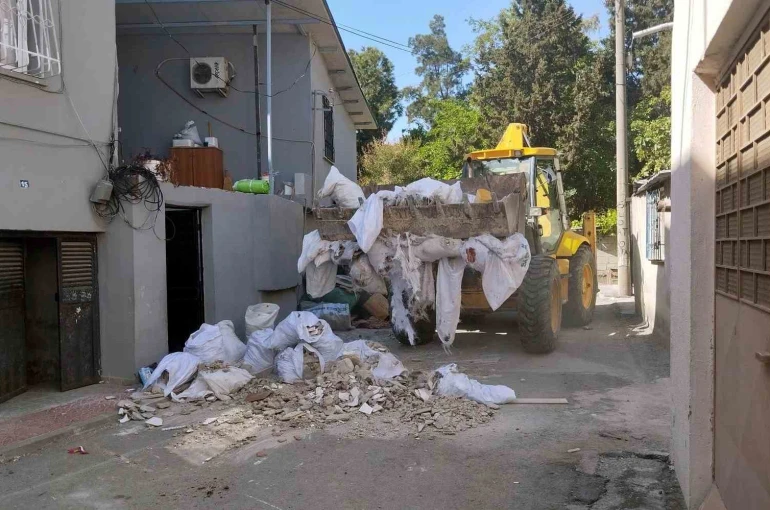 Akdeniz’de temizlik seferberliği: Her gün 350 ton çöp toplanıyor 