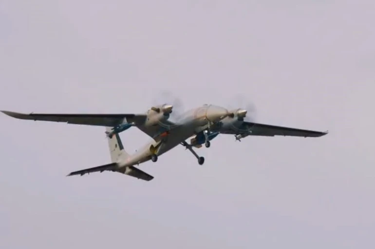 AKINCI TİHA, ROKETSAN TEBER-82 güdüm kiti ile hedefi vurdu