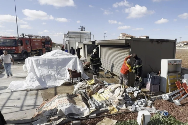 Aksaray'da akaryakıt istasyonundaki yangın korkuttu