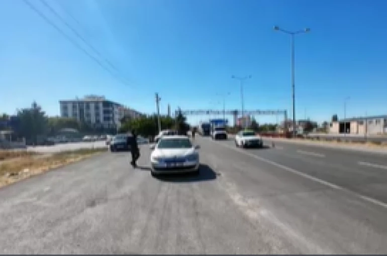 Aksaray'da dron destekli kırmızı ışık denetimi
