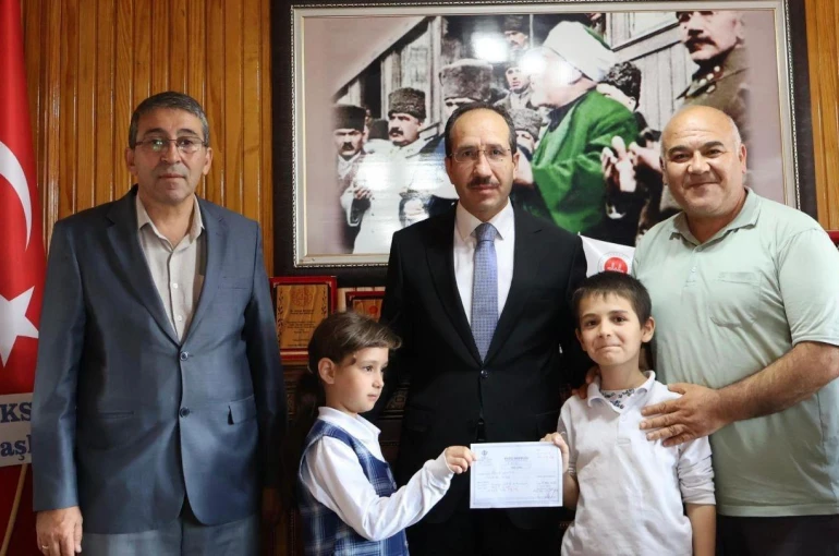 Akşehirli minik yüreklerden anlamlı bağış