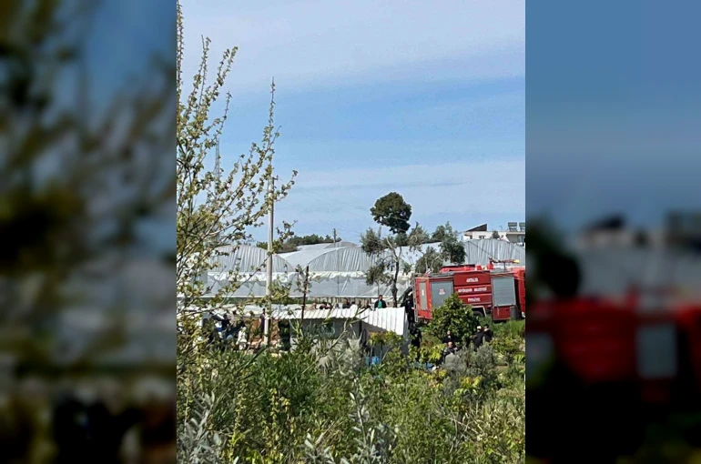 Aksu’da traktör dereye devrildi sürücü hayatını kaybetti