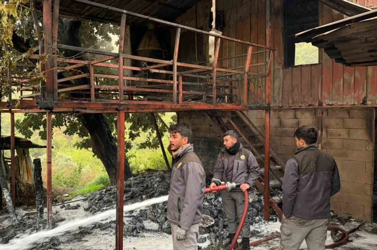 Alanya’da müstakil ev yangını korkuttu 