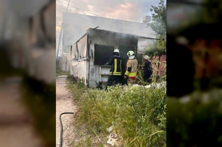 Alevlere teslim olan konteyner kullanılamaz hale geldi 
