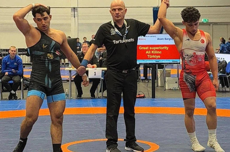Ali Kılınç, Georg Lurich Tournament’da gümüş madalyanın sahibi oldu