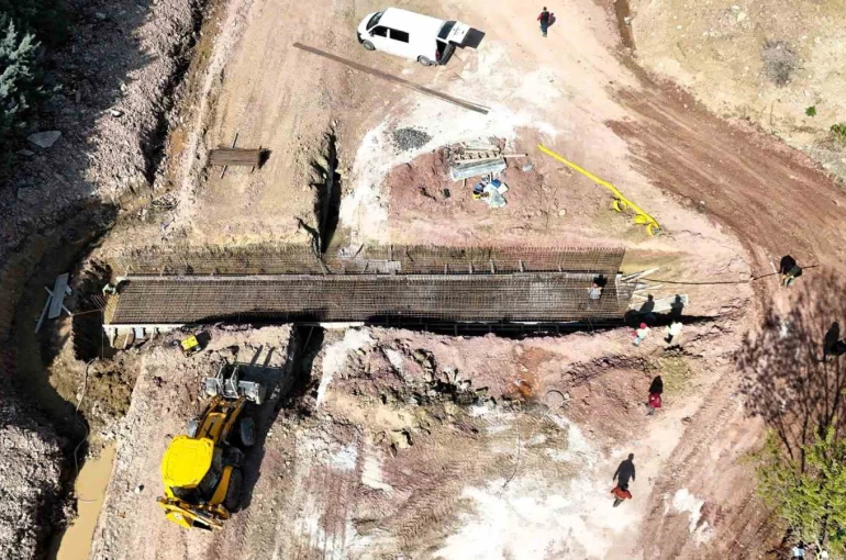 Alikahya TEM Bağlantı Yolu Projesi’nde çalışmalar sürüyor 