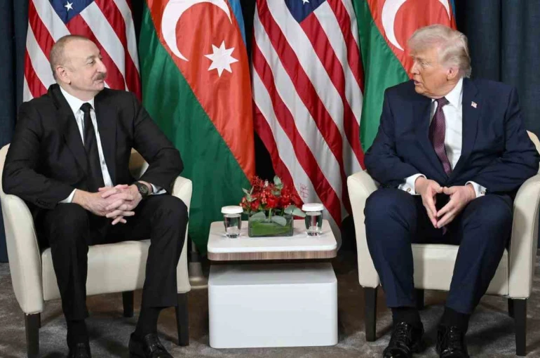 Aliyev, Trump ile bir araya geldi