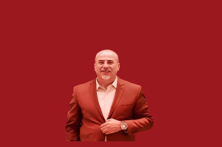 Alkışladığını gömmek…