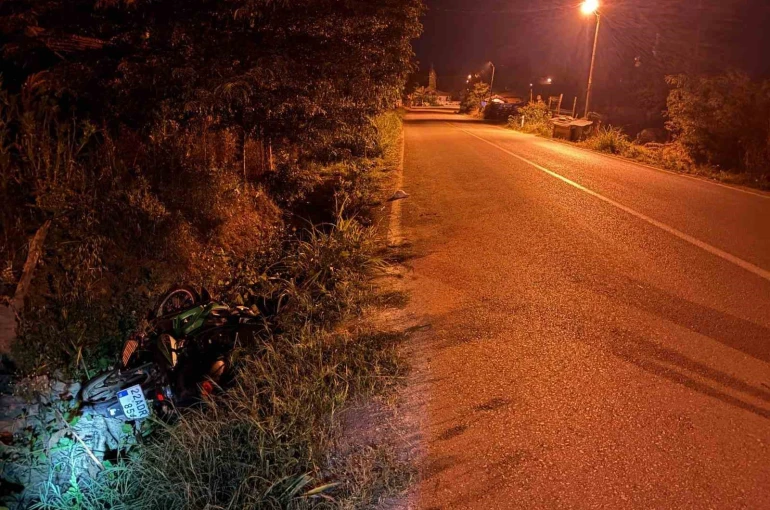 Alkollü motosiklet sürücüsü kaza yaptı: Hayati tehlikesi bulunuyor