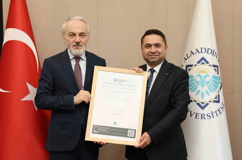 ALKÜ, yeşil enerjide Türkiye’nin ilk üniversitesi oldu 