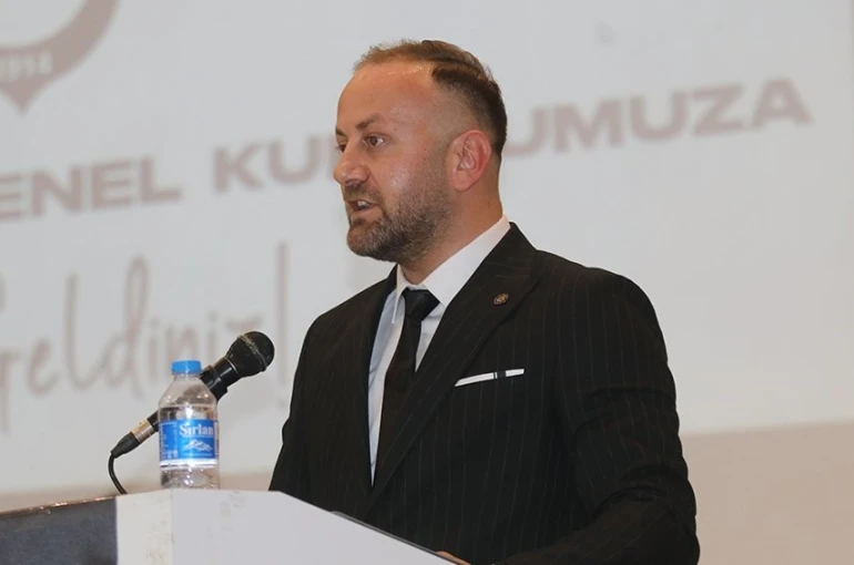 Altay puanla tanıştı 