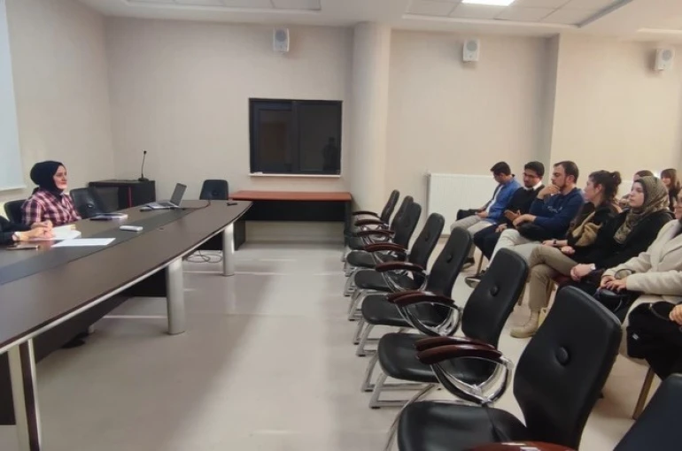 Altıntaş’ta öğrencilerin akademik başarısı masaya yatırıldı 