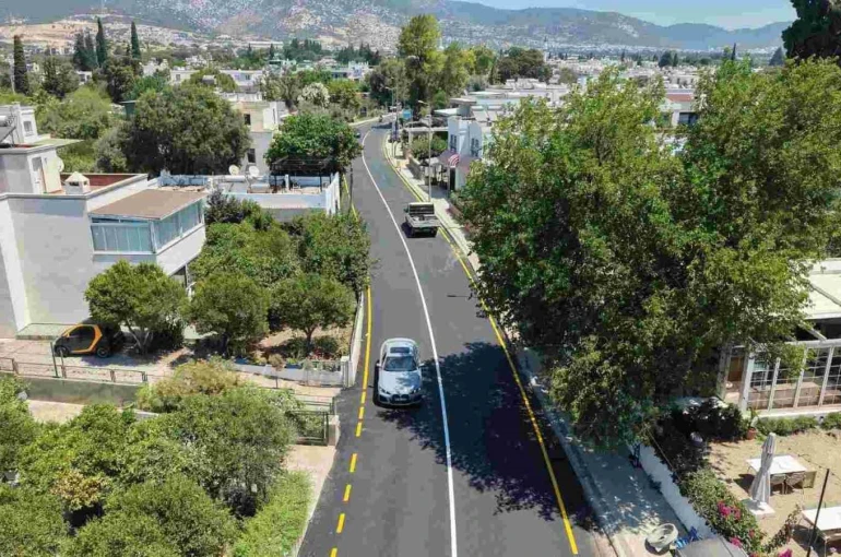 Altyapısı tamamlanan bölgelerde üstyapı çalışmaları hız kesmiyor 