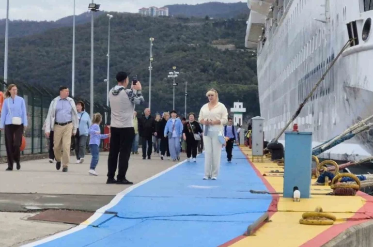 Amasra’da Rus turist sayısında 2026 hedefi 200 bin kişiyi aşmak 