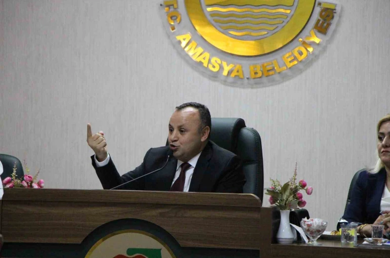 Amasya Belediye Başkanı’ndan vatandaşlara: "Hakaretlerinizi silmeyin, savcılıkta hesaplaşacağız" 