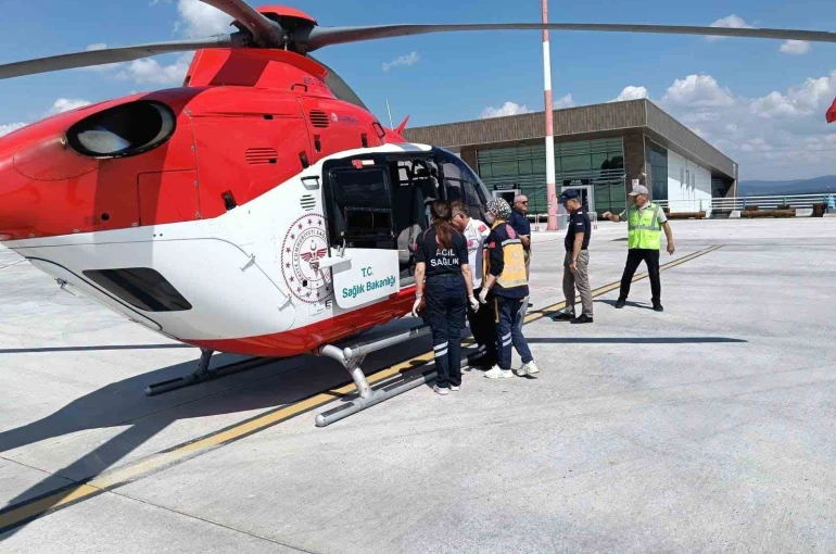 Ambulans helikopter 51 yaşındaki hasta için havalandı