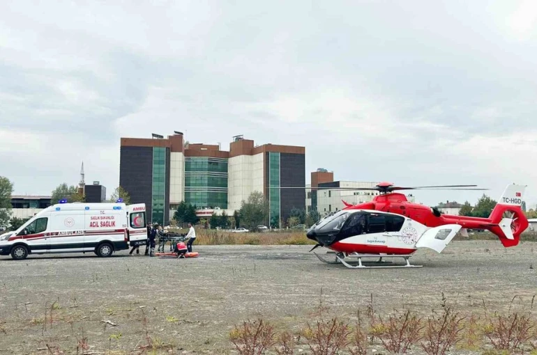 Ambulans helikopter kalp pili ihtiyacı olan hastaya umut oldu 