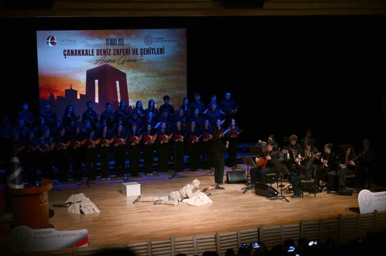 Anadolu Üniversitesi’nde 18 Mart anma programı düzenlendi 