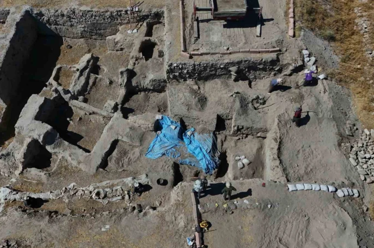 Anadolu’da 4 bin 500 yıl önce meyveler kurutularak yenmiş 