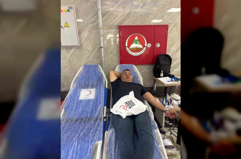 Andırın’da muhtarlardan Kızılay’ın kan bağışı kampanyasına destek