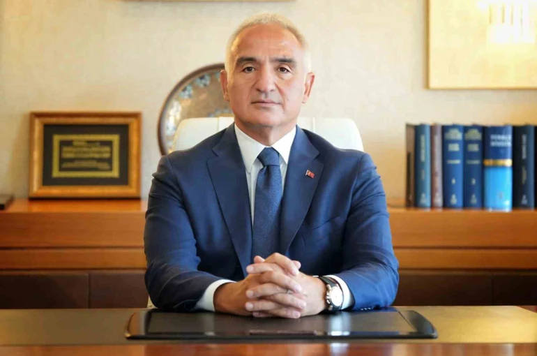 Ani’de ‘Hz. Muhammed’ isminin yer aldığı Selçuklu taşı bulundu 