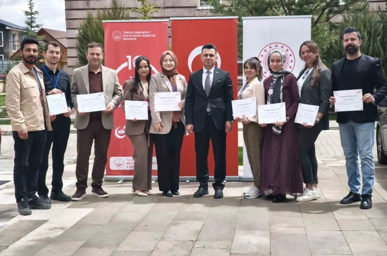 ANKA çocuk destek programı Erzurum bölge toplantısı tamamlandı 