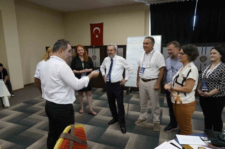 Ankara Üniversitesi’nden geleceğe yönelik 3 yeni yol haritası 