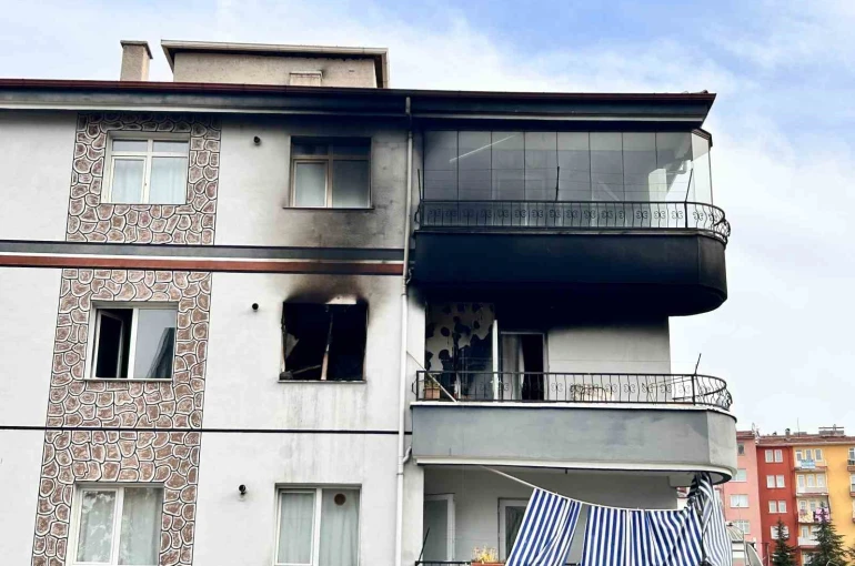 Ankara’da 4 katlı binada patlama: Hasarın boyutu gün aydınlanınca ortaya çıktı 