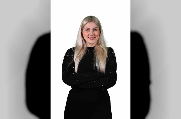 Annelere en değerli hediye yüklerini paylaşmak 