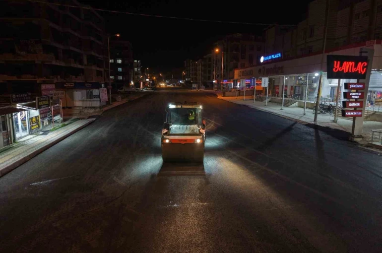 Antakya otobüs terminali mevkiinde caddeler asfaltlandı 