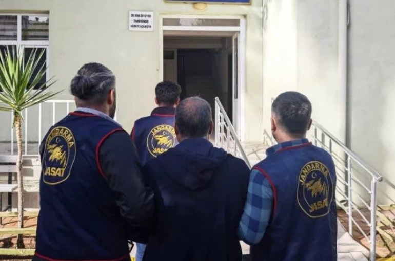 Antalya’da JASAT’tan 72 saatlik operasyon: 203 aranan şahıs yakalandı