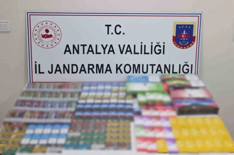 Antalya’da kaçak sigara operasyonu 