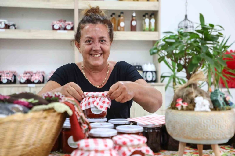 Antalya’da kadın kooperatiflerinde kış hazırlığı başladı 