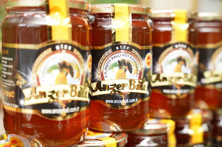 Anzer balı geç satışa çıkınca piyasa sahtesiyle doldu 