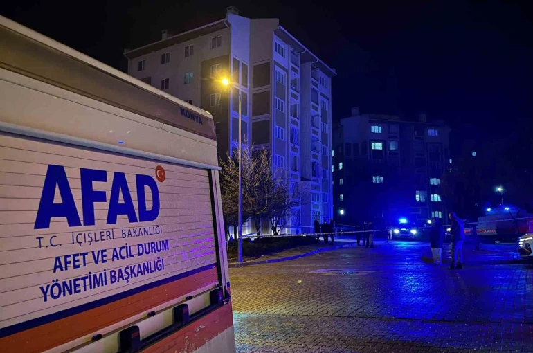 Apartmanda böcek ilaçlaması zehirlenmeye yol açtı: 11 kişi hastanelik oldu 