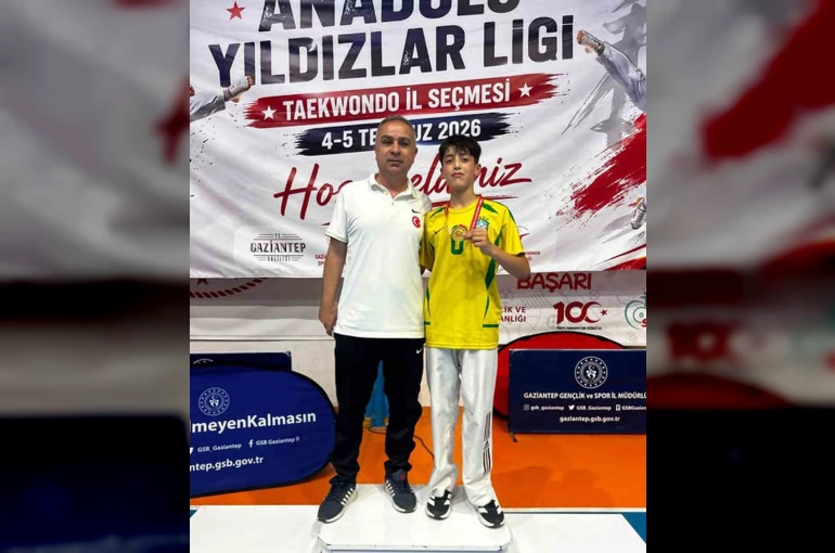Arabanlı Taekwondocu bölge şampiyonu Ahmet Öztürk Gaziantep’i temsil edecek