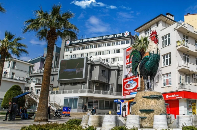 Araç kiralama ihalesi 10 Ağustos’a ertelendi