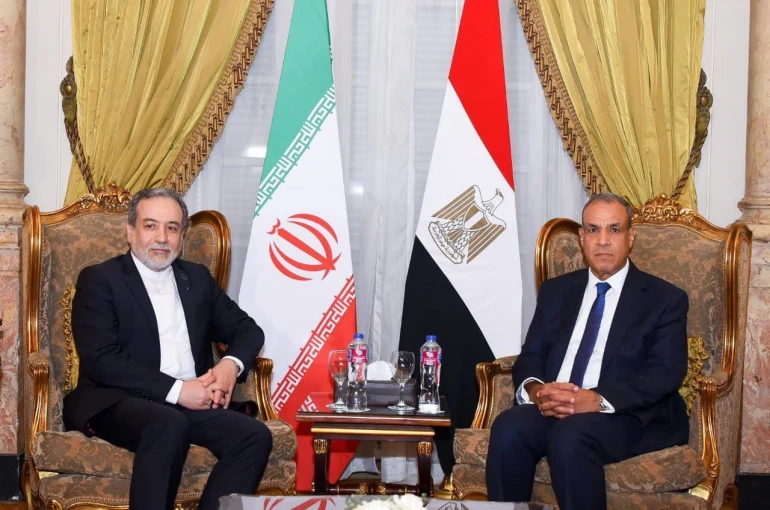 Arakçi ve Mısırlı mevkidaşı Abdellaty, İran’ın Nükleer programını görüştü 