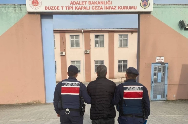 Aranan 39 kişi yakalandı, 20’si tutuklandı 